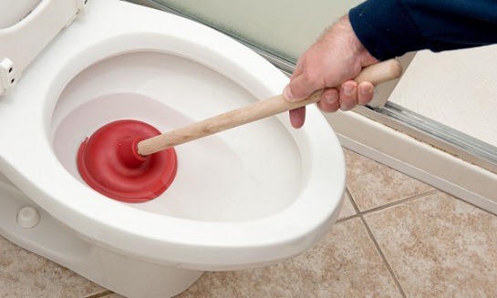 10 Ways to Unclog a Toilet without a Plunger – Henley's Plumbing & Air –  Voted Best Plumbers in Corona, Riverside, Eastvale, & San Bernardino