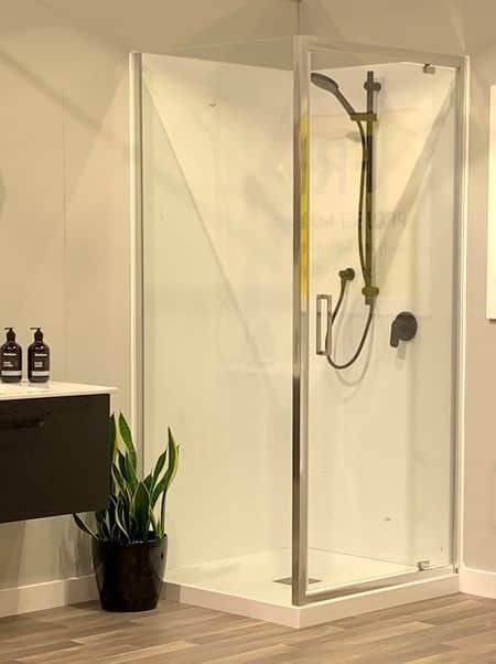 Evolve Shower Cubicle Round 1010 Chrome Centre Waste Flat Wall